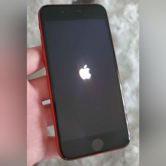 Unlocked Apple iPhone SE 2nd Generation 64GB Red - Picture 2 of 2